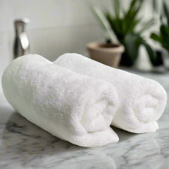 Heelium Bamboo Hand Towel 600 Gsm | Ultra Absorbent & Anti-Bacterial 3x Softer Than Cotton Towels | Pack Of 2 - White