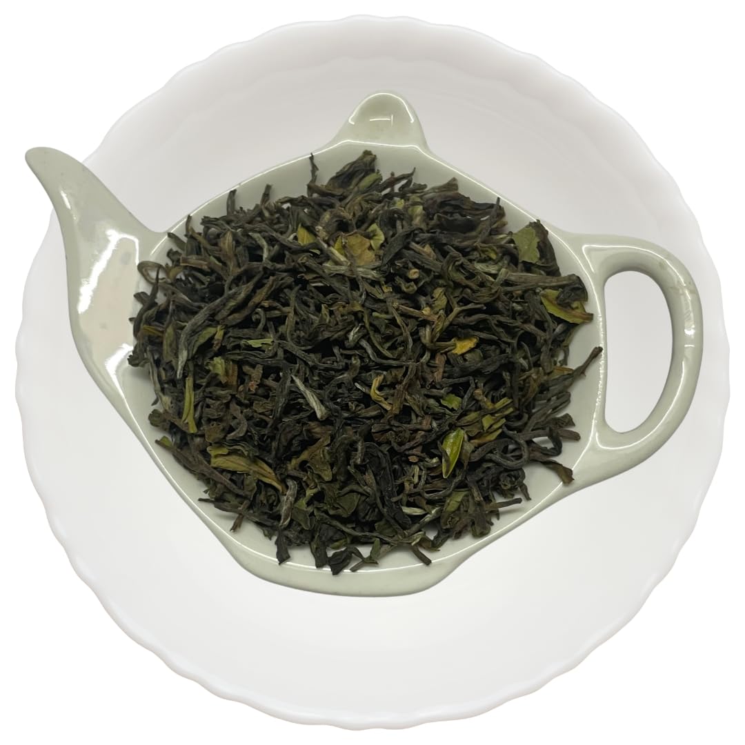 Brew Your Sip Second Flush Darjeeling Tea - 100gm Pack, 3.5 Ounce | Premium Decaffeinated Loose Leaf Tea - Sourced From Darjeeling Region | Rich & Bold Flavor With Malty Undertones, Low Caffeine