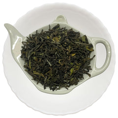 Brew Your Sip Second Flush Darjeeling Tea - 100gm Pack, 3.5 Ounce | Premium Decaffeinated Loose Leaf Tea - Sourced From Darjeeling Region | Rich & Bold Flavor With Malty Undertones, Low Caffeine