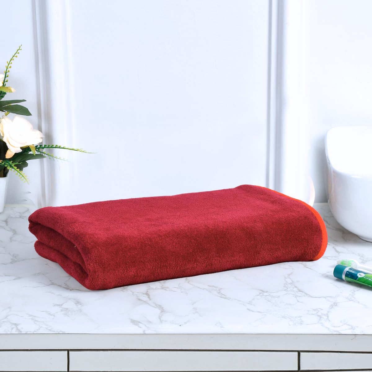 Black Gold The Finer Touch Premium Microfiber Bath Towels 400 Gsm | Lightweight Ultra-Soft Fade Resistant (Maroon)