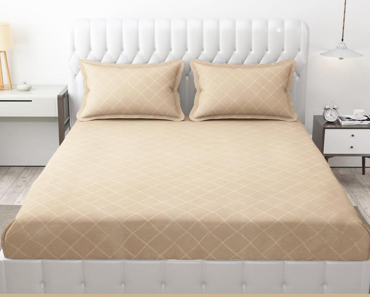 Check Cream Bedsheet For King Size With 2 Pillow Cover (90 X 95 Inches) | Softer & Durable For All Season | Ideal For Daily Use Home Bedsheet