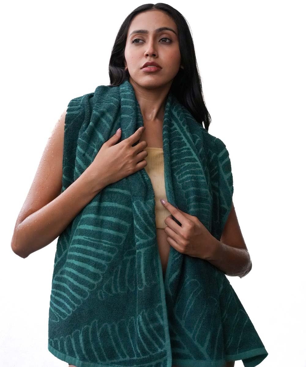 Doctor Towels Alufern Terry Bath Towel Aloe Vera 600 Gsm | Clinically Tested & Proven To Help Reduce Acne Designed For Sensitive Skin Super Soft Large Size Bath Towels (Hunter Green)