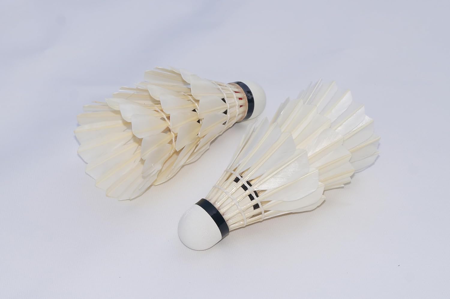 Vinex Victorie VX - 09 Badminton Duck Feather Shuttlecock | White , 1 Pack Of 12 Pcs