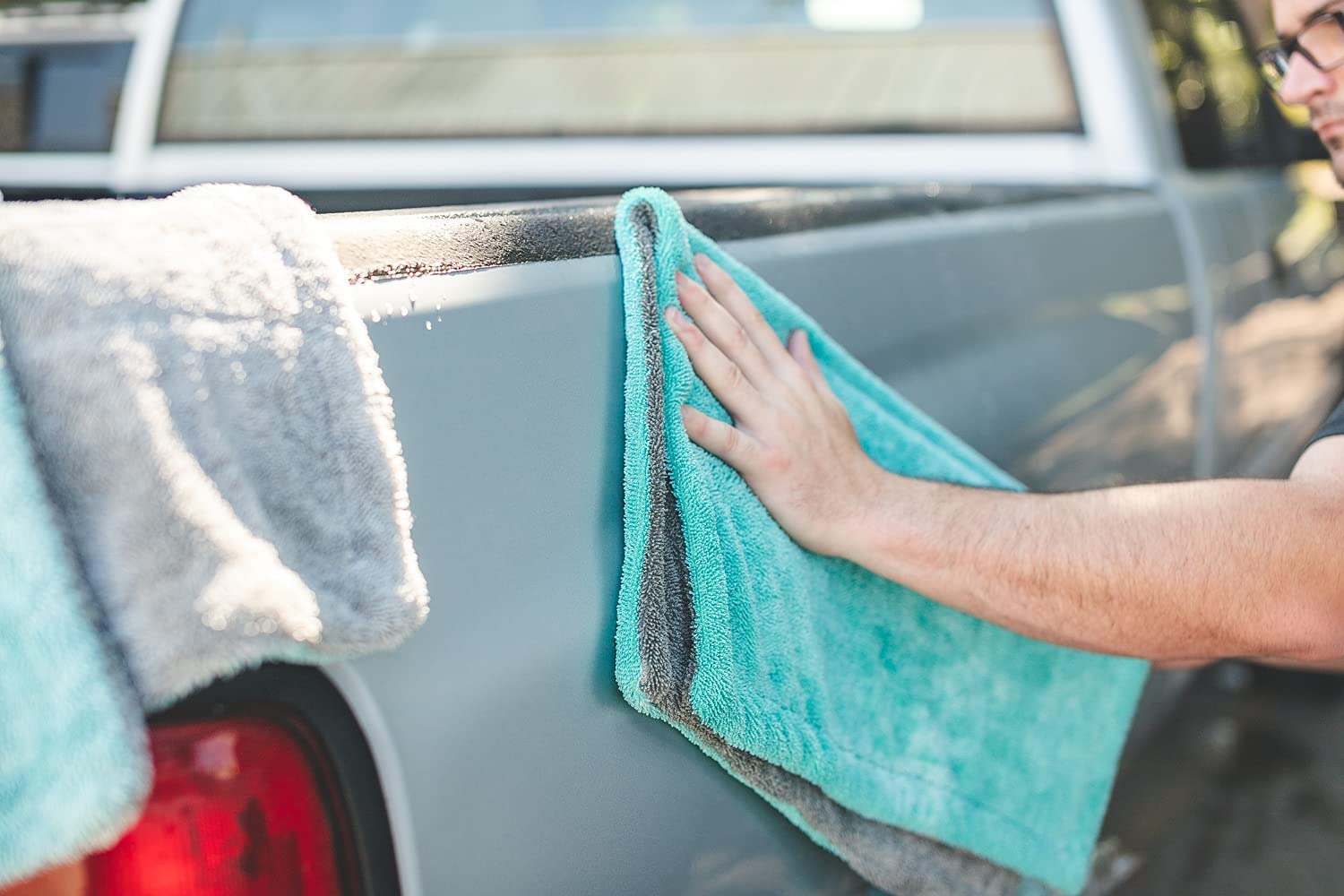 Auto Hub Microfiber Cloth 250 Gsm | Ultra Soft- Edgless & Dual Sided Microfiber Cloth Lint & Streakfree Car Cleaning Cloth - Blue Grey (Pack Of 1)