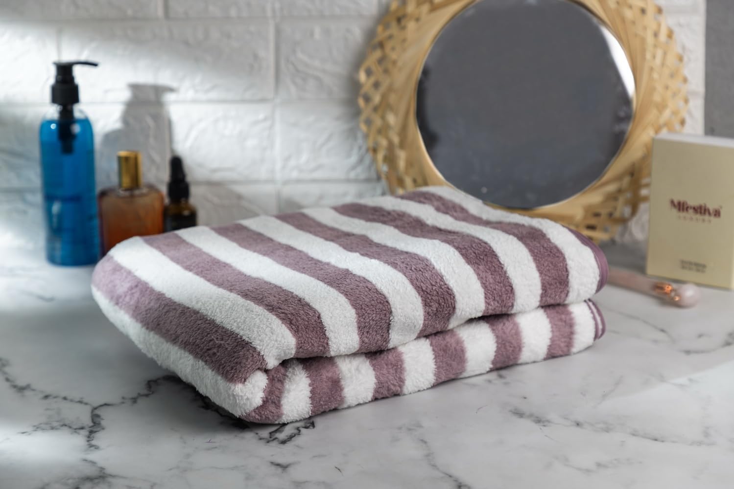Mjn Microfiber Bath Towels Strip 310 Gsm | Extra Soft Plush & Quick Dry High Absorbency Large Size Towels For Bathing (Wine line)