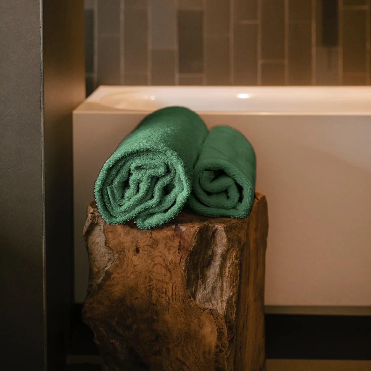 Lavone Premium 100% Cotton Zero Twist Bath Towel 550 Gsm | Ultra Soft & Absorbent Towels For Men & Women Quick Dry Bath Towel (Green)