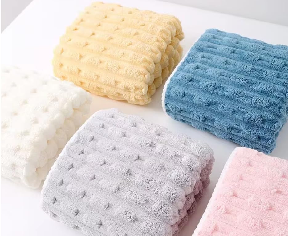 HomeCloud Microfiber Soft & Fuffy Hand Towel 600 Gsm | Hanging Loop Soft, Highly Absorbent & Fast Dry Hand Towel (Set Of 3) - Box Multicolor
