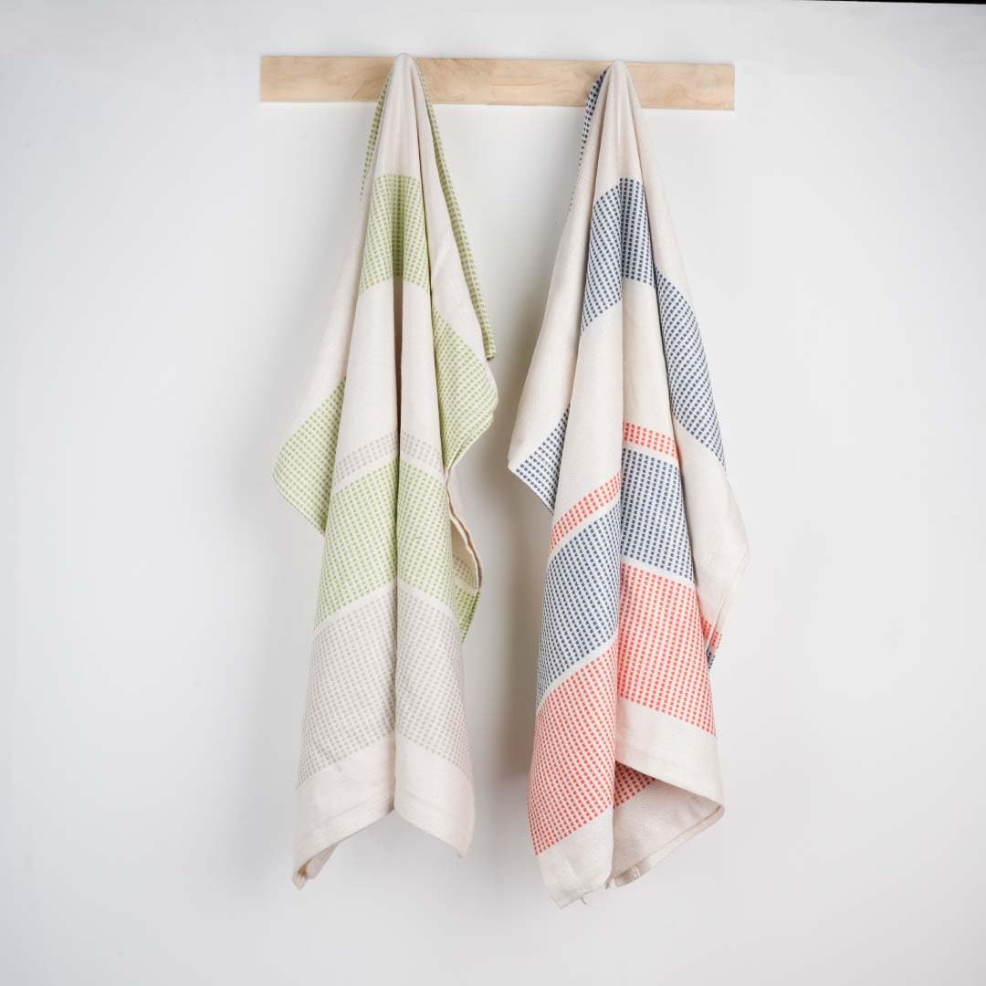Thirsty Towel Doctor Towels Bamboo Bath Towels 300gsm | Super Soft & High Absorbency Towel, Dobby Quick Dry Towels Large Size -Pack Of 2 (Green & Orange)