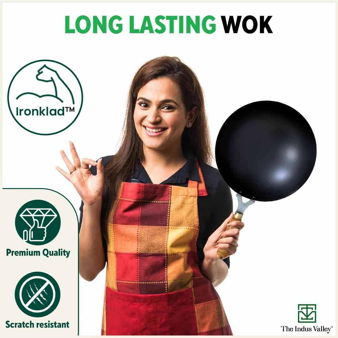 Pre-Seasoned Black Iron Wok With Strong Wooden Handle - Small, 25.4 Cm, 10 Inch, 2.2 Liters, 1 Kg | Gas Compatible, Pre-Seasoned Wok, 100% Pure & Toxin-Free, No Chemical Coating