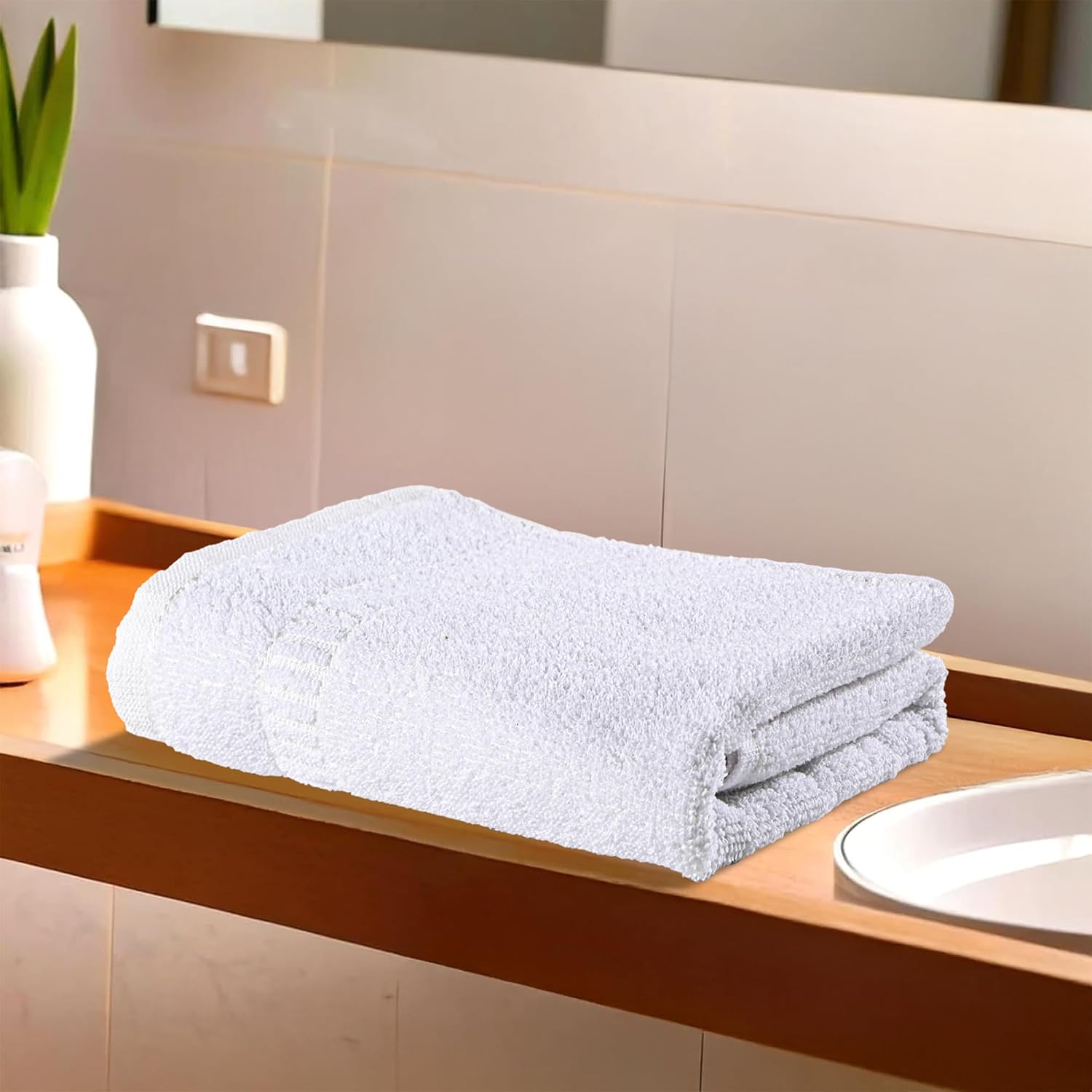 Kuber Industries Soft Cotton Hand/Face Towel 450 Gsm | For Men & Women Lightweight Quick Dry & Absorbent Gym Towel (White)