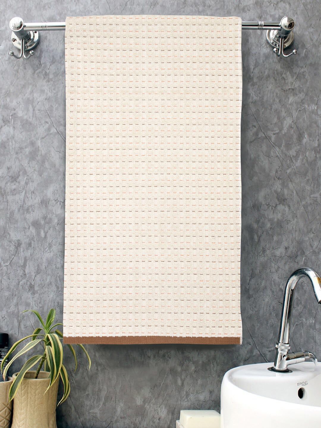 Homefresh Decorative Cotton Bath Towel 500 Gsm | Geometric Pattern Brown & White (Odyssey)