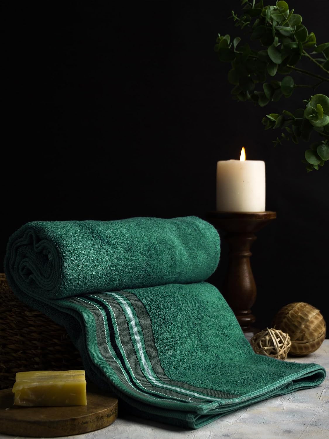 Mush Designer Bamboo Bath Towel 600 Gsm | Ultra Soft, Absorbent & Quick Dry Bath Towel - Forest Green
