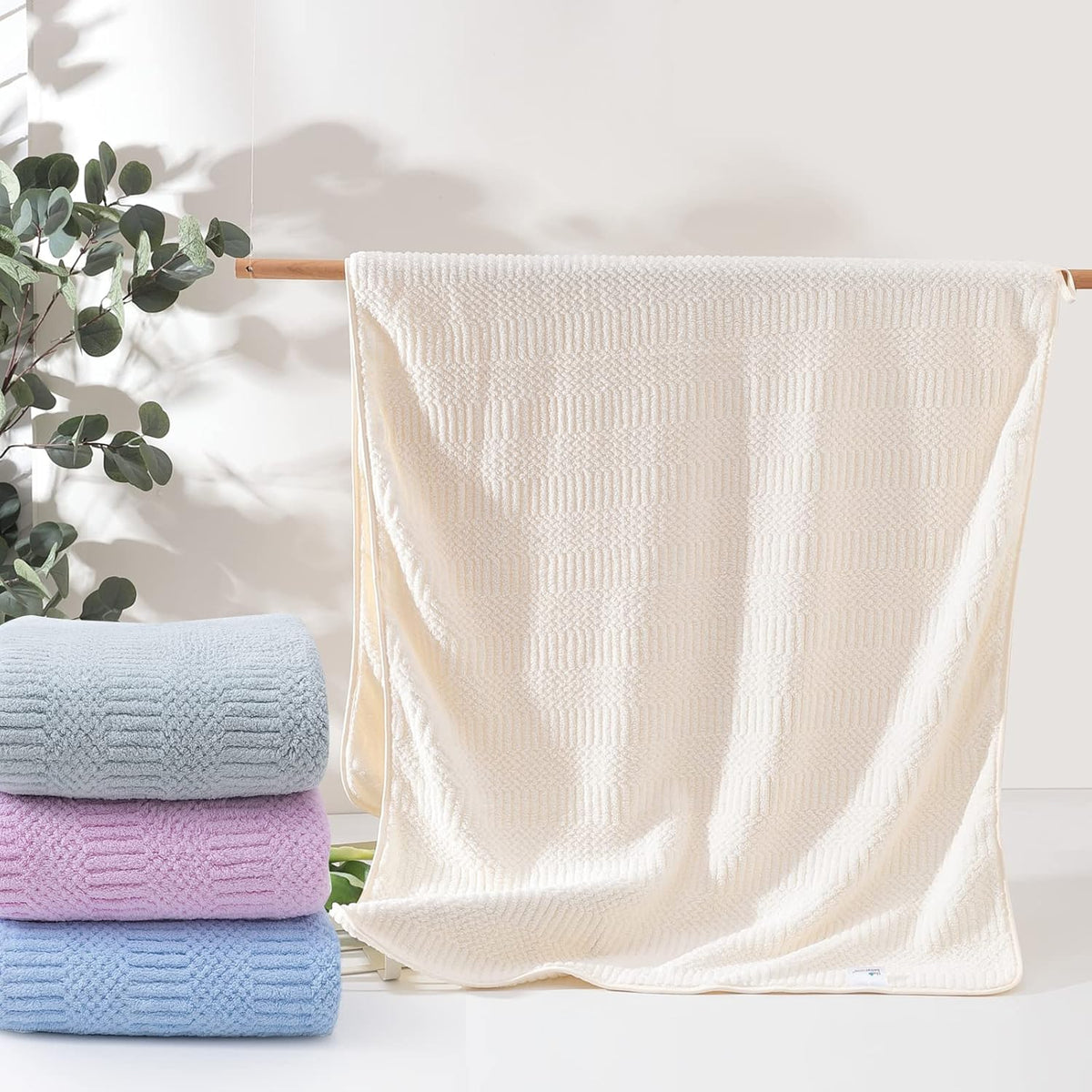 The Better Home Microfiber Bath Towel 450 Gsm | Soft, Lightweight, Absorbent & Quick Drying Bath Towel For Men & Women (Beige)
