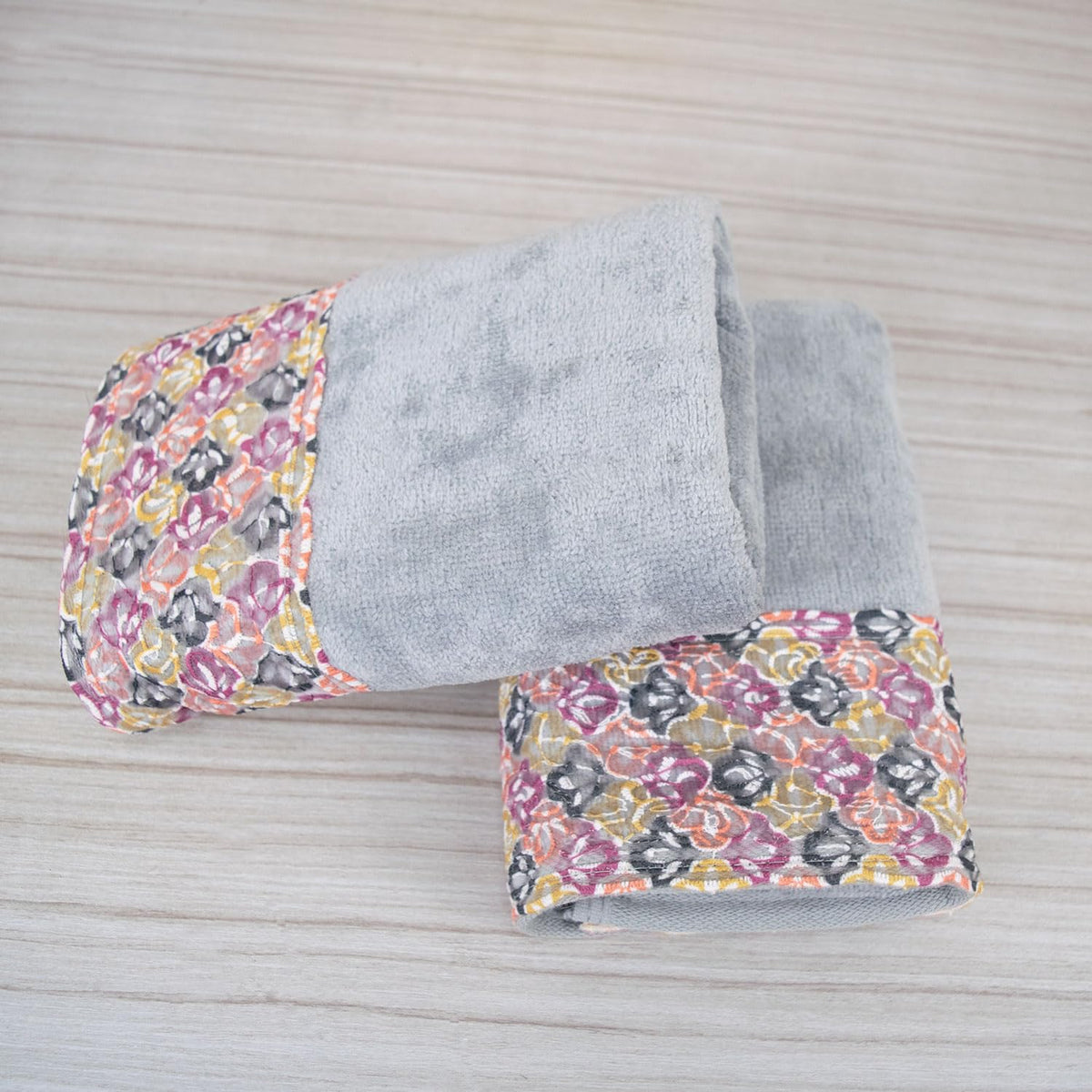 Rangoli Prima Dream 100% Cotton Lace Hand Towel 400 Gsm | Towels For Hand Small Size, Ultra Soft, Super Absorbent & Eco-Friendly Hanging Hand Towels (Grey) - Pack Of 2