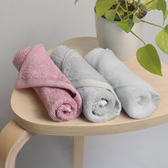 Heelium Bamboo Face Towel 600 Gsm | Ultra Absorbent & Odour-Free 3x Softer Than Cotton Towels | Pack Of 3 -Light Grey, White & Peach