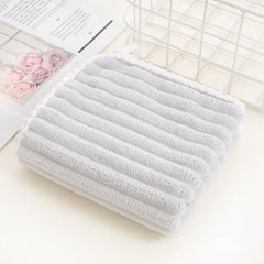 Linear Microfiber Bath Towel 300 Gsm | Large Size Bath Towel For Men & Women Lining Design (Grey)