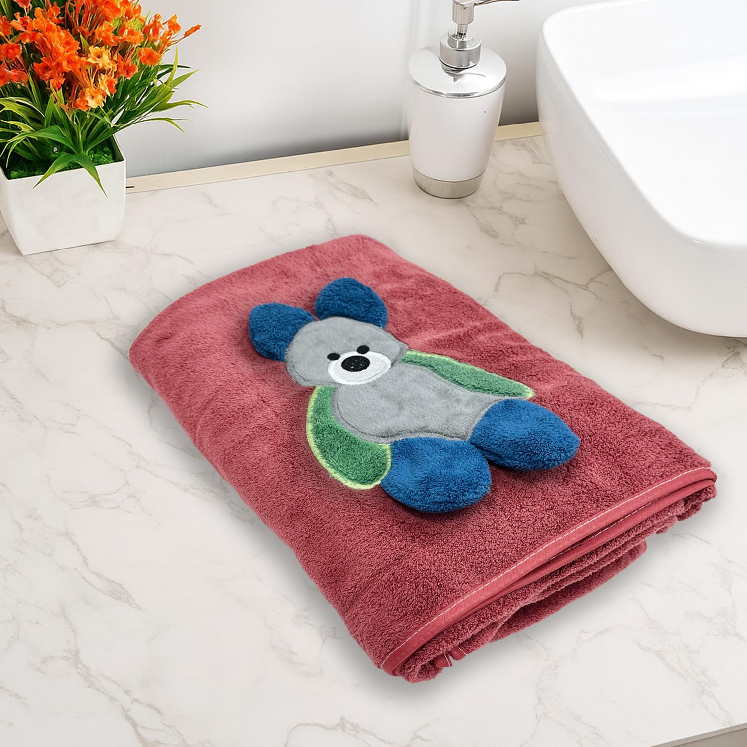 Maxoshine Microfiber Kids Bath Towels 300 Gsm | Quick Drying Towels For Unisex Kids-Teddy Bear Print Baby Towel For Boys & Girls (Red)