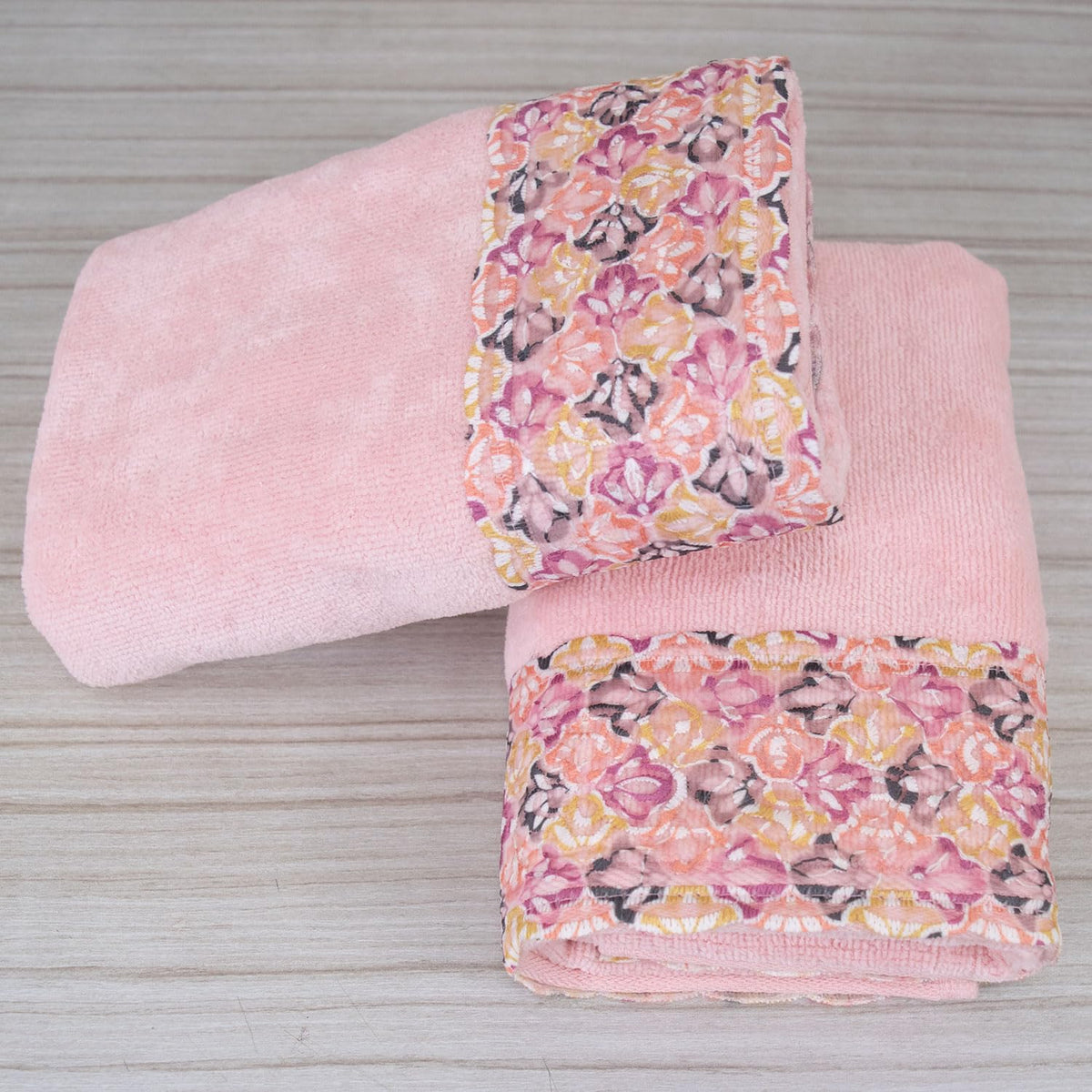 Rangoli Prima Dream 100% Cotton Lace Hand Towel 400 Gsm | Ultra Soft, Super Absorbent & Eco-Friendly Hanging Hand Towels (Light Pink) - Pack Of 2