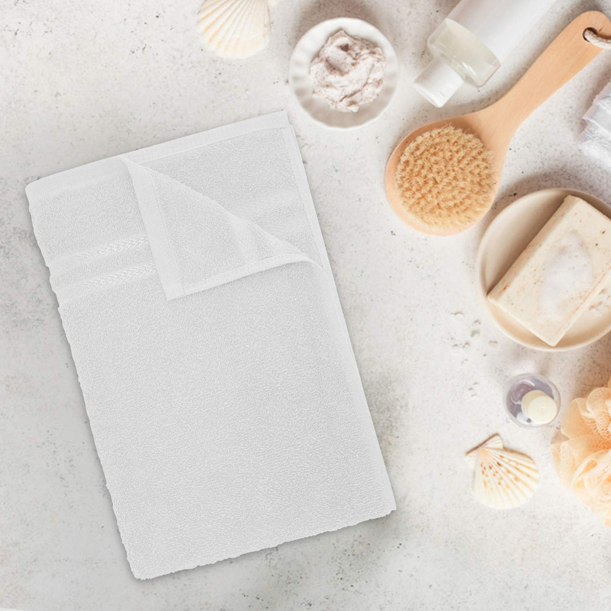 Welspun 100% Cotton Quick Dry Bath Towel 450 Gsm | Soft, Fluffy & Super Absorbent Extra Large Bath Towels (White)