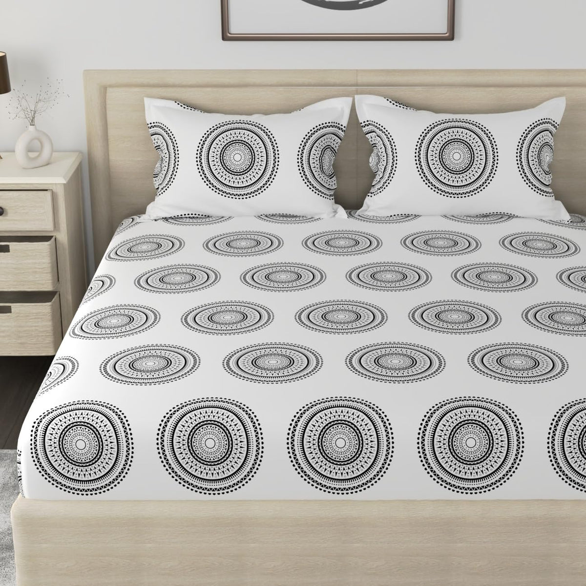 Flat 1 King Size Bedsheet With 2 Pillow Covers - Size 108 X 108 Inches, White & Black | Luxury Soft Sheet, Lightweight & Breathable Bedsheet
