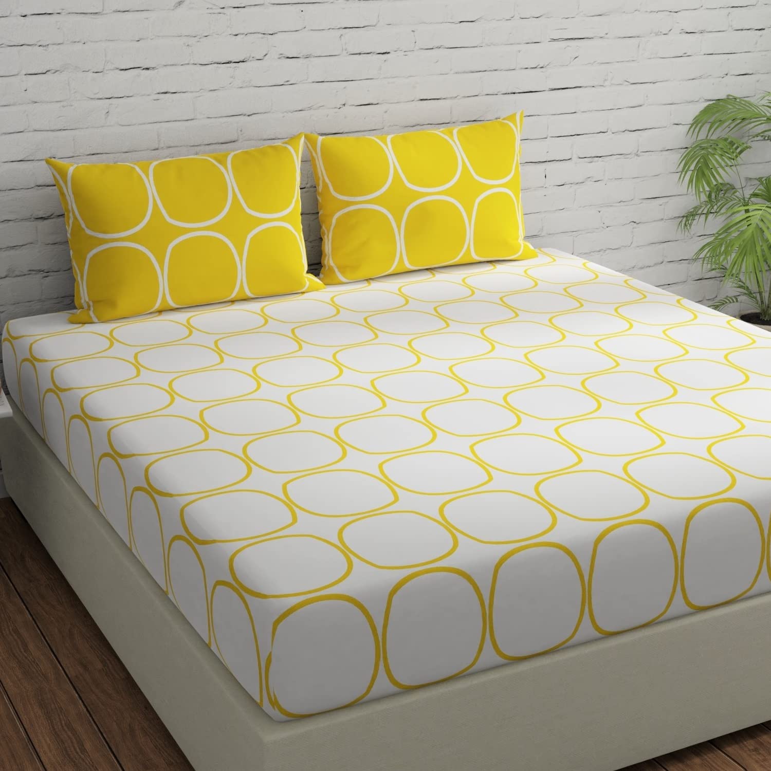 King Size Bedsheet For Double Bed With 2 Pillow Cover - 72 X 78 Inches, White & Yellow | Perfect For Lifestyles & Everyday Use | 144 Thread Count