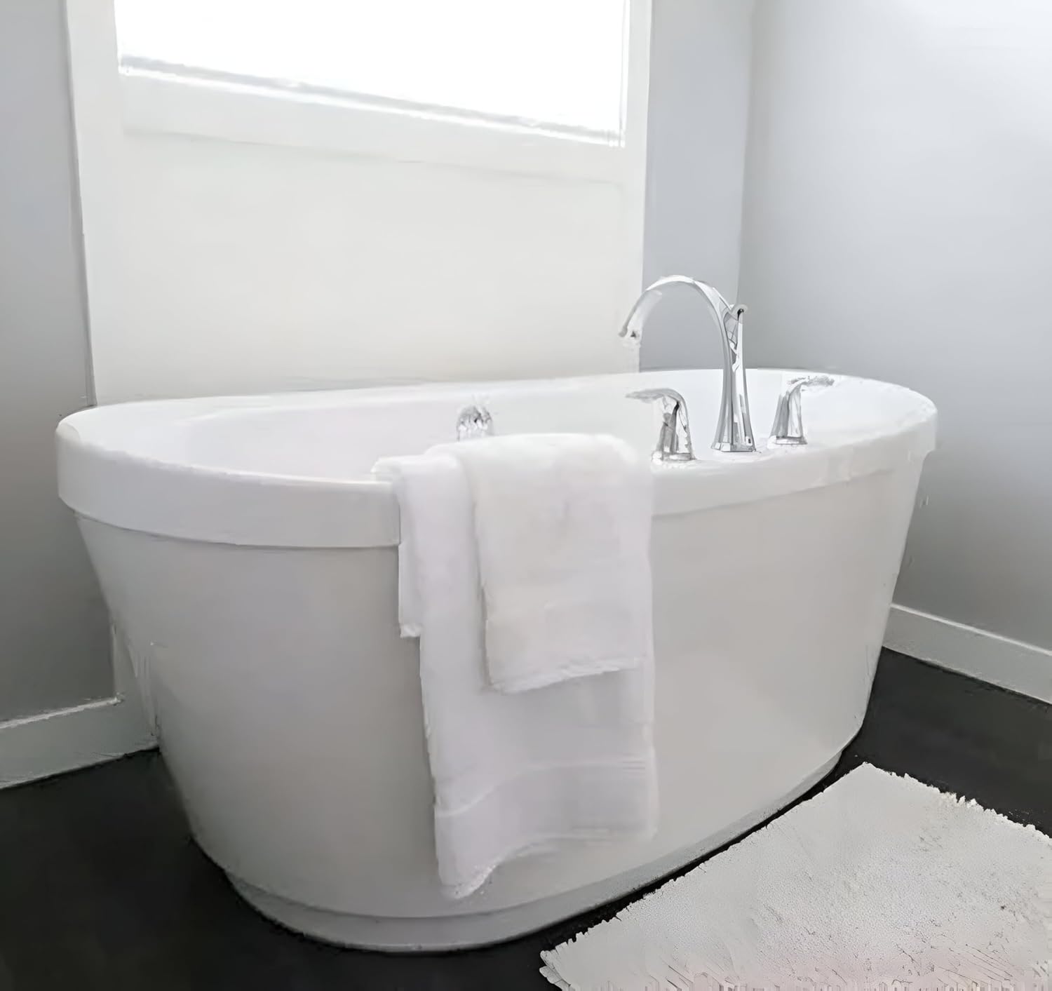 Jdx 100% Cotton White Bath Towel 900 Gsm | Soft Absorbent & Luxuriously Plush Quick-Dry & Durable | Hotel & Spa Quality