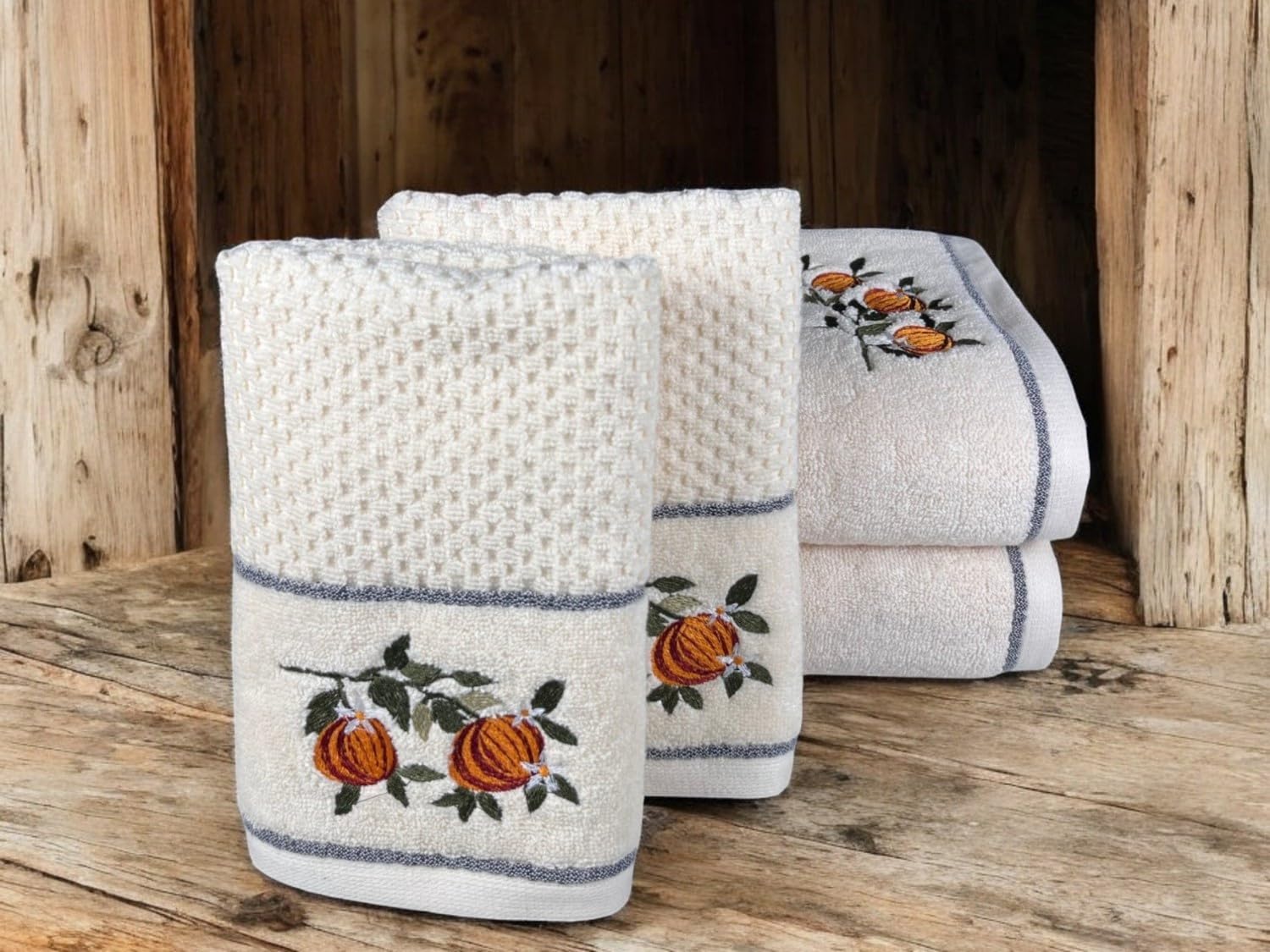 Senses By Riba All Cotton 550 Gsm Embroidered Bath Towel Set - Pack Of 4 (Style 15)