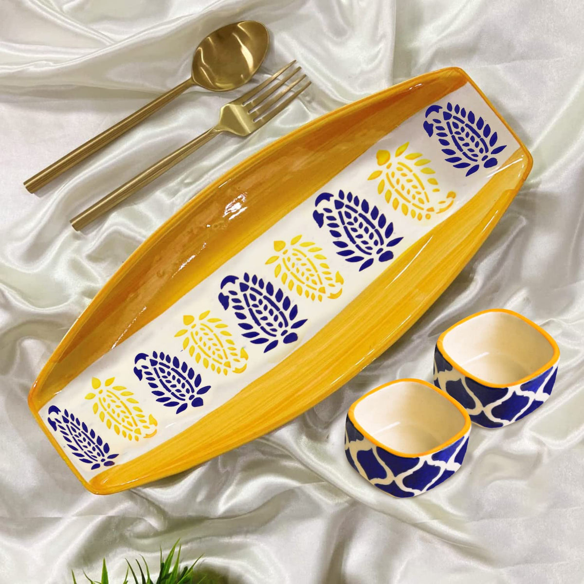 Hand Painted Ceramic Serving Platter With Two Dip Bowls - Yellow & Blue, L X B – 38 Cm X 16 Cm | Starter Serving Platter - Kebab Platter