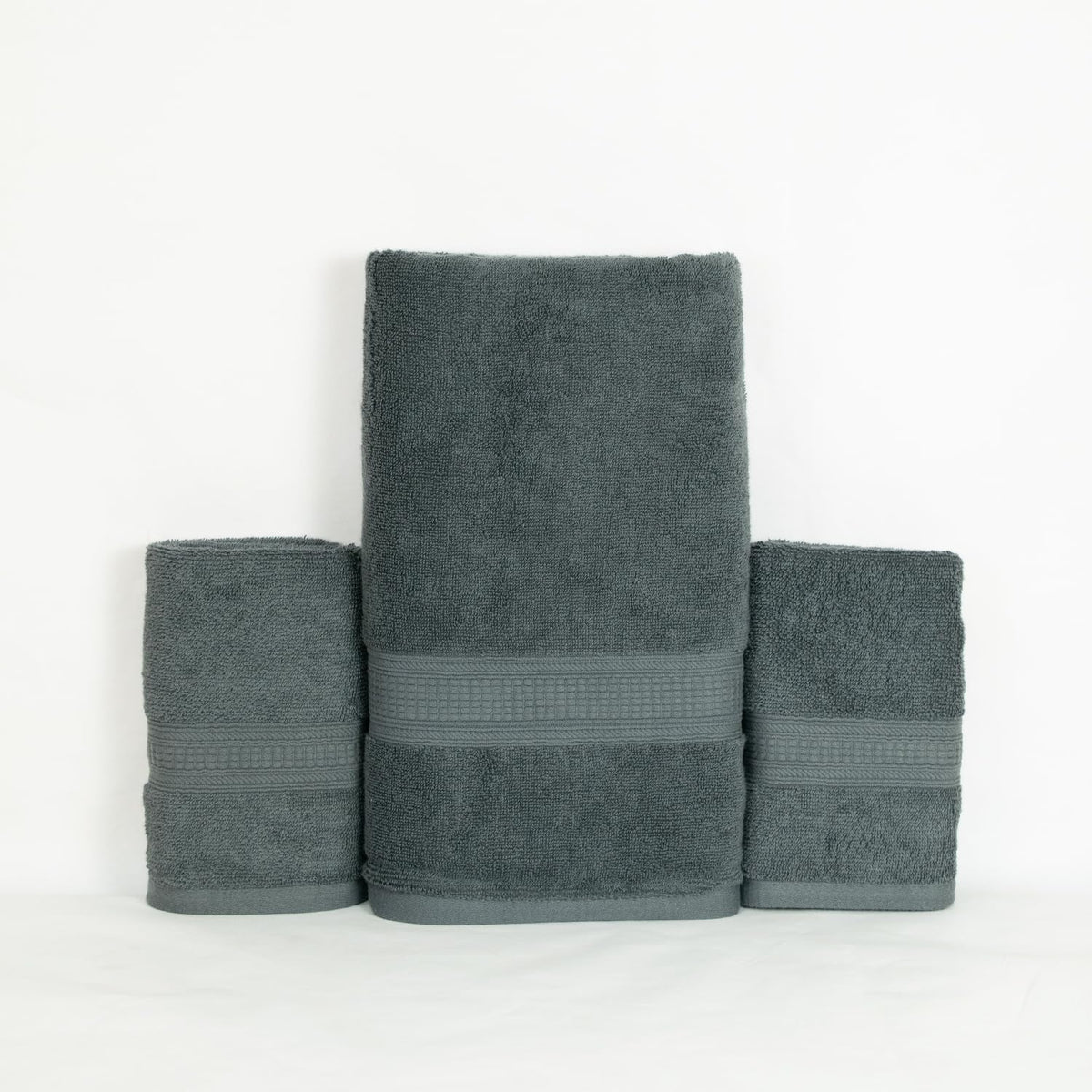 Rangoli 100% Cotton Fibre 1 Bath & 2 Hand Towel 900 Gsm | Highly Durable & Super Absorbent Towel | Skin-Friendly & Quick Drying Luxury Towels (Grey) - Pack Of 3