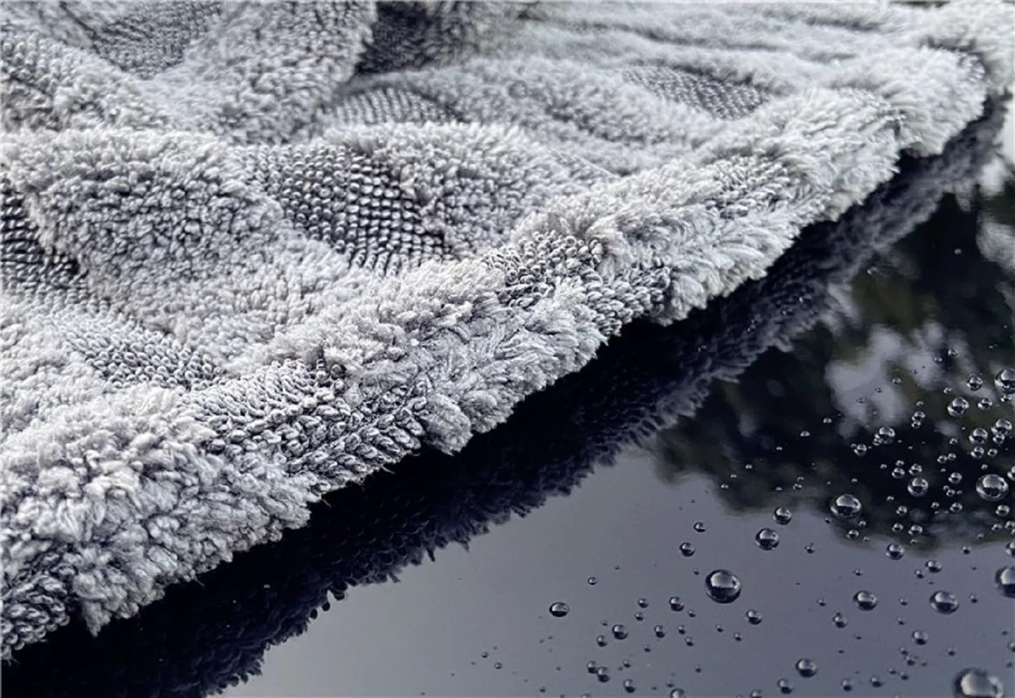 Auto Hub Microfiber Cloth 250 Gsm | Ultra Soft- Edgless & Dual Sided Microfiber Cloth Lint & Streakfree Car Cleaning Cloth - Grey (Pack Of 1)