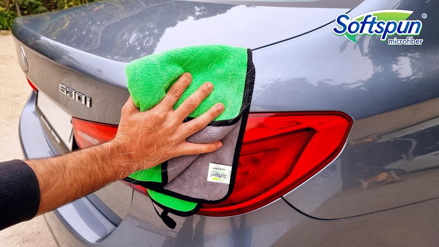 Softspun Microfiber Cloth Towel 1500 Gsm | Extra Thick Microfiber Cleaning Cloths Perfect For Bike, Auto, Cars Both Interior & Exterior (Multicolour)- Pack Of 4