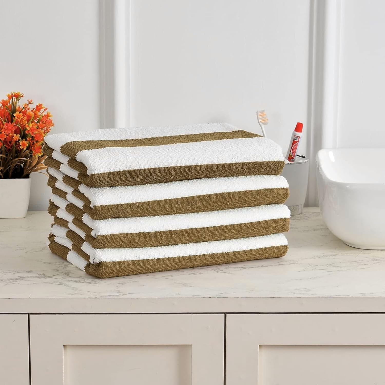 The Veloure 100% Cotton Bath Towel 750 Gsm | Bath Towel For Hotel, Pool, Swimming & Beach | Extra Large Size (Beige)