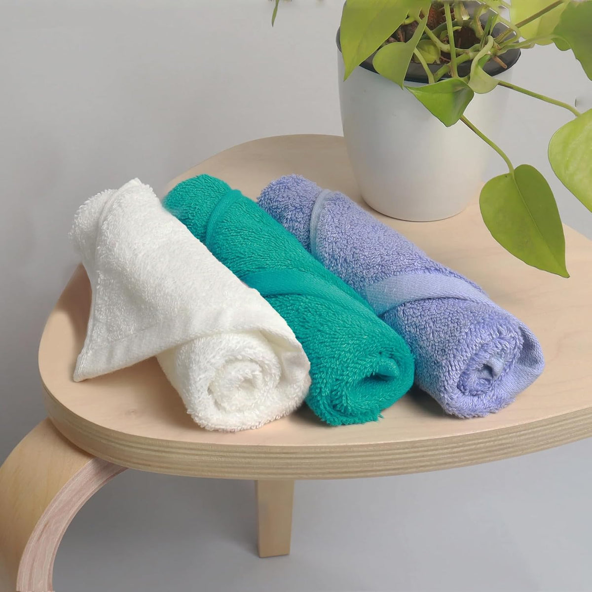 Heelium Bamboo Face Towel 600 Gsm | Ultra Absorbent & Odour-Free 3x Softer Than Cotton Towels | Pack Of 3 -Teal, Iris & White