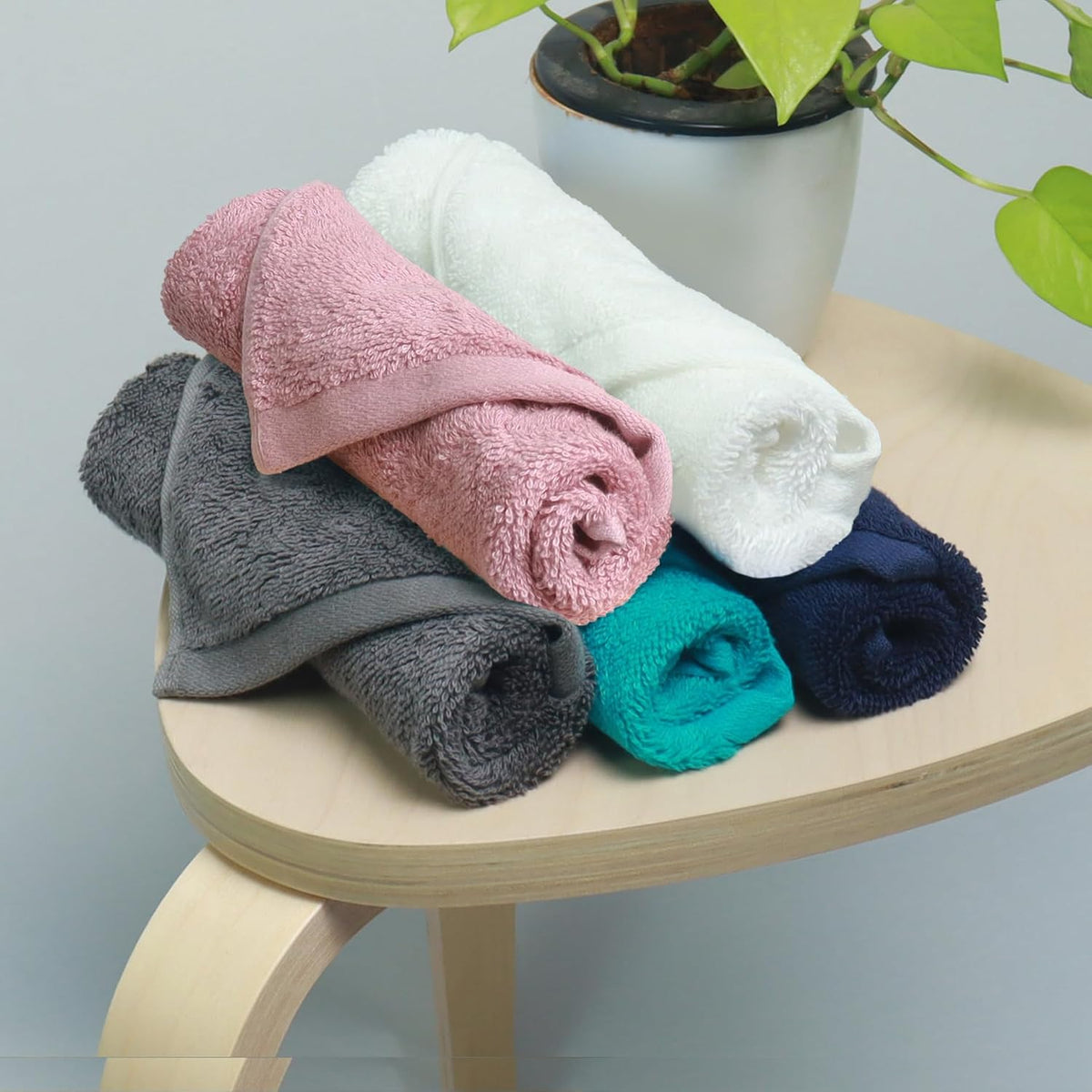 Heelium Bamboo Face Towel 900 Gsm | Ultra Absorbent & Odour-Free 3x Softer Than Cotton Towels | Pack Of 5 -Blue, Teal, Grey, White & Peach