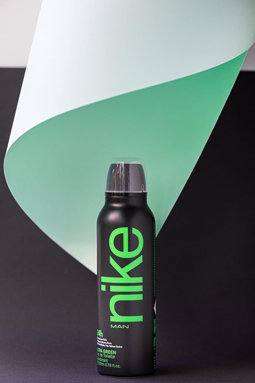 Nike Ultra Green Man Eau De Toilette Long Lasting Deodorant Body Spray 400ml 13.5 Fl.oz. Pack Of 2 | Perfect For Dailywear