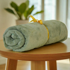 Hanker Embossed Microfiber Luxury Bath Towel 500 Gsm | Super Soft On Skin, Frizz Free Hair Post Wash (Green Crown Pattern)