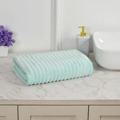 Cotton Bolls Premium Microfiber Bath Towel 300 Gsm | Ultra-Soft, Highly Absorbent, Superior Comfort, Durable & Elegant Design (Blue)