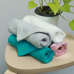 Heelium Bamboo Face Towel 800 Gsm | Ultra Absorbent & Odour-Free 3x Softer Than Cotton Towels | Pack Of 4 -Light Grey, Teal, White & Peach