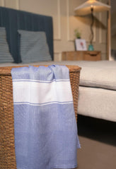 Aero Weav Ultra Lightweight Bamboo Bath Towel 200gsm | Compact, Portable & Less Than Skin-Friendly & Eco-Friendly Travel Towel (British Lavender)