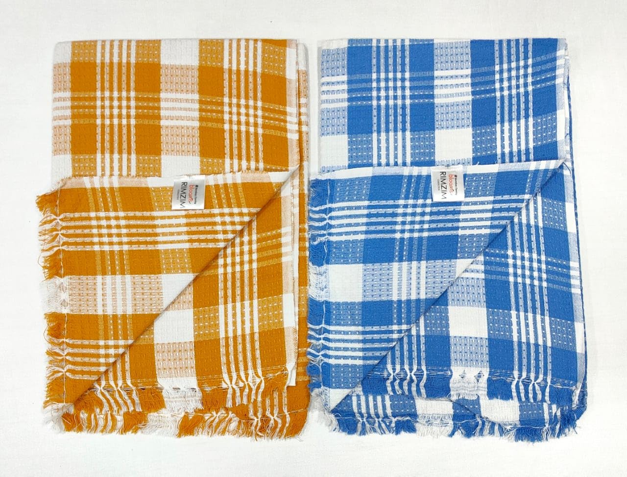 Bombay Dyeing Rimzim 100% Cotton Printed Soft & Slick Quick Drying Bath Towels 500 Gsm (Orange & Blue) - 2 Pcs