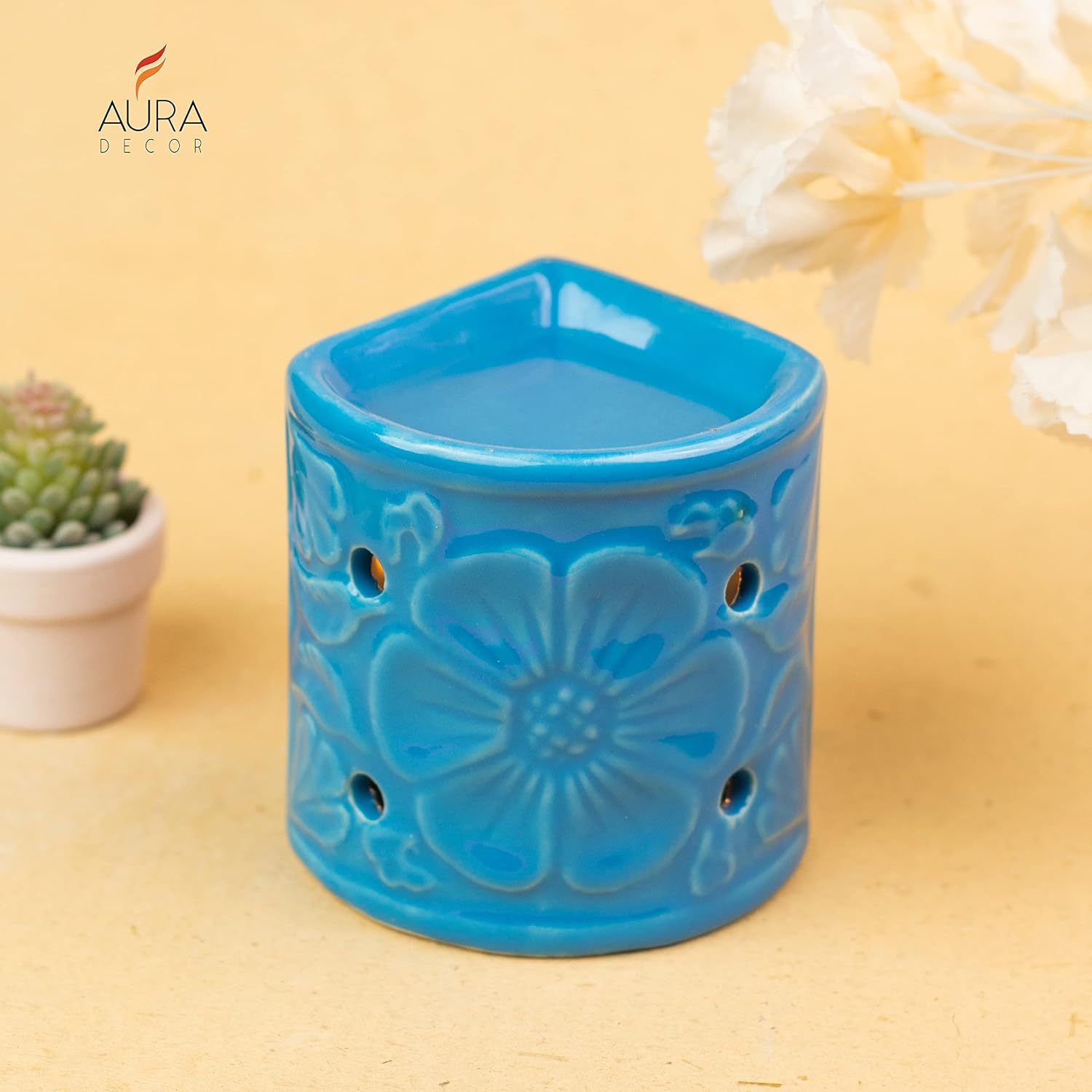 AQUA HANDCRAFTED SMALL CERAMIC BURNER / DIFFUSER WITH 1 T-LIGHT CANDLE STAND