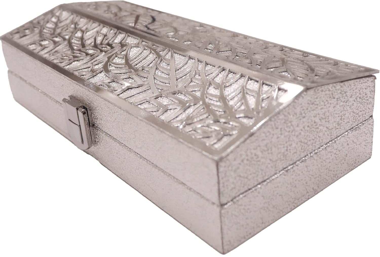 Designer Lazer Cutting Shagun Cash Box Or Gaddi Box For Shagun, Money Box For Wedding, Anniversary, Baby Shower, Ring Ceremony Eidi Or Any Other Occasion, Pack Of 1, Silver