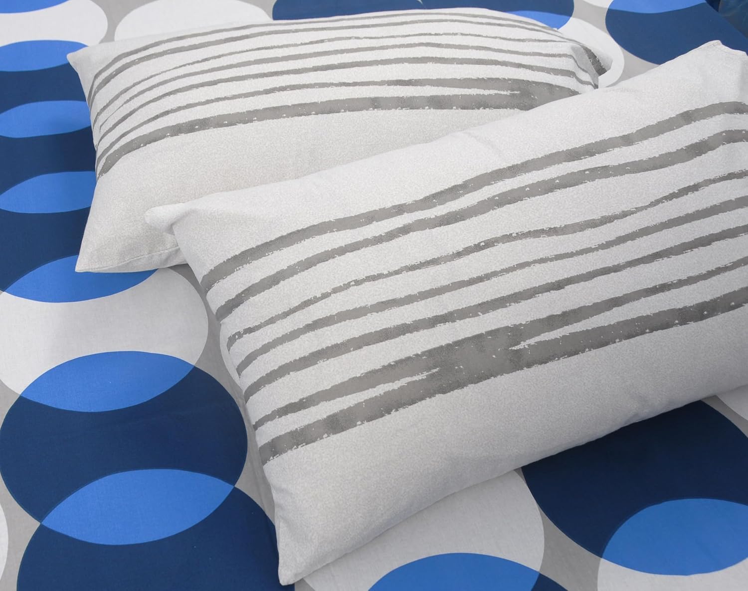 Cotton 144 TC Bedsheets For Double Bed With 2 Pillow Covers | Long Lasting & Soft To Touch - Soft & Comfortable | Queen Size - 88 X 96 Inches, Blue & Grey