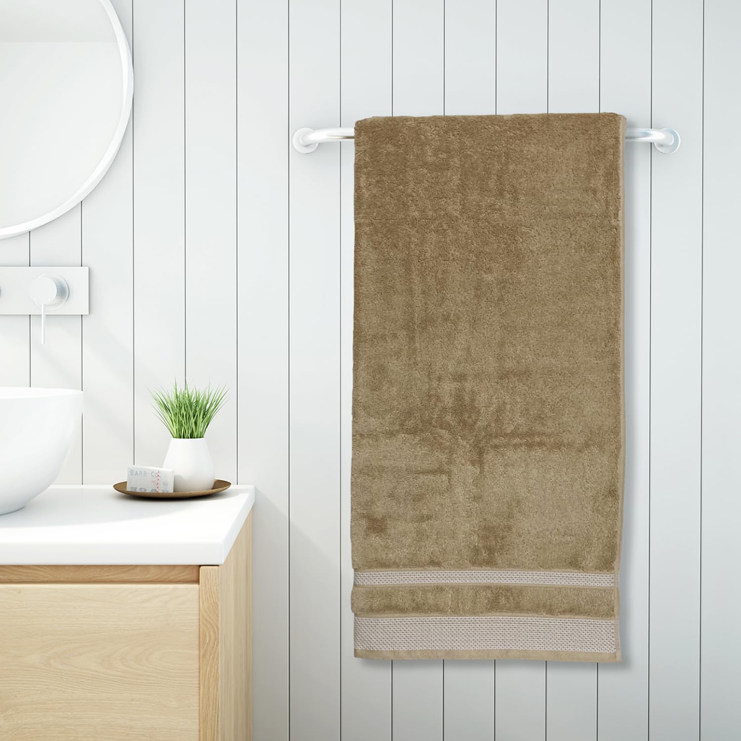 Spaces Hygro 100% Cotton Bath Towel 705 Gsm (Champagne Gold)