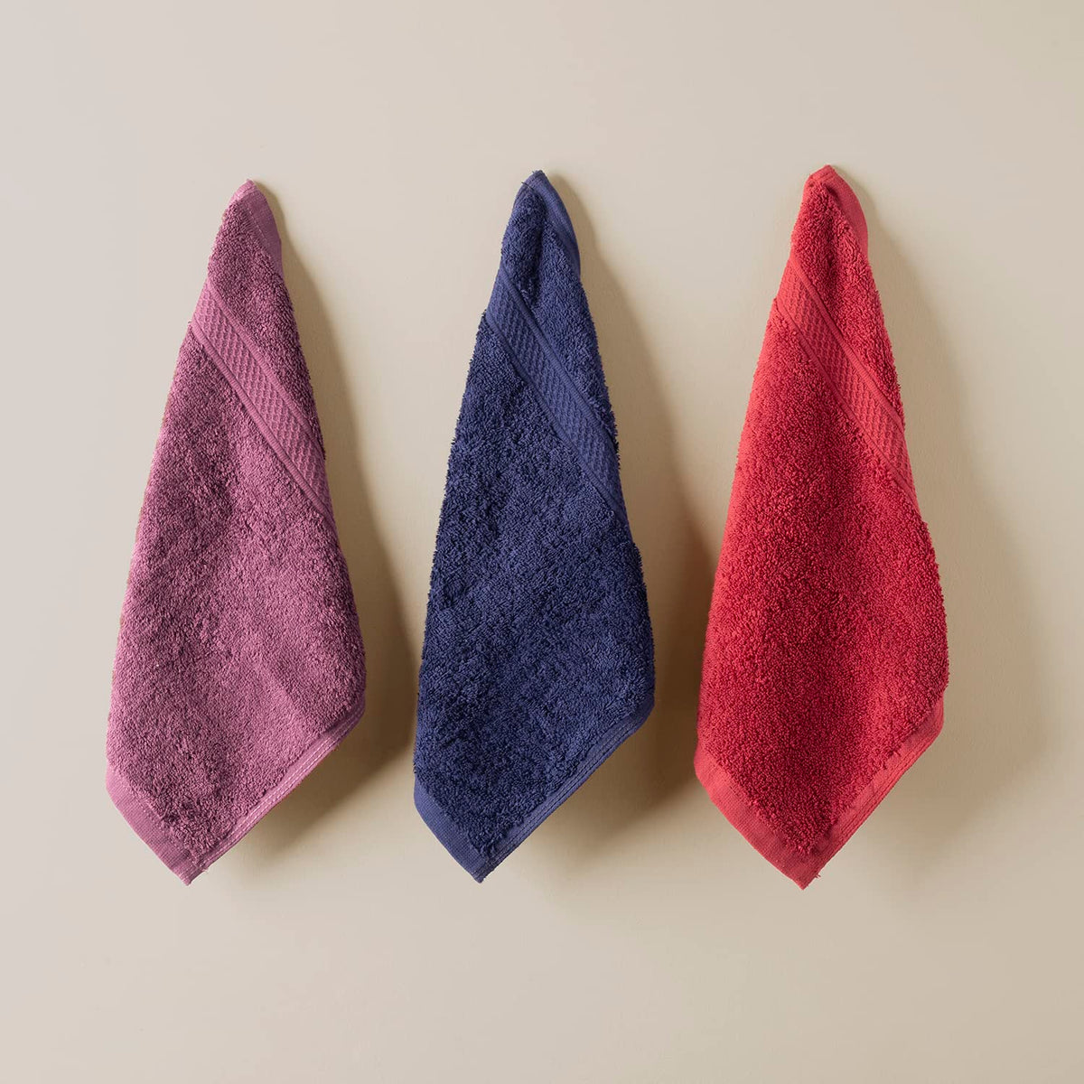 Wakefit Face Towel 500 Gsm | Gym Towel For Men Workout Towel Set Face Towel For Women | Set Of 3 (Chillipepper, Grapewine & Navyblue)