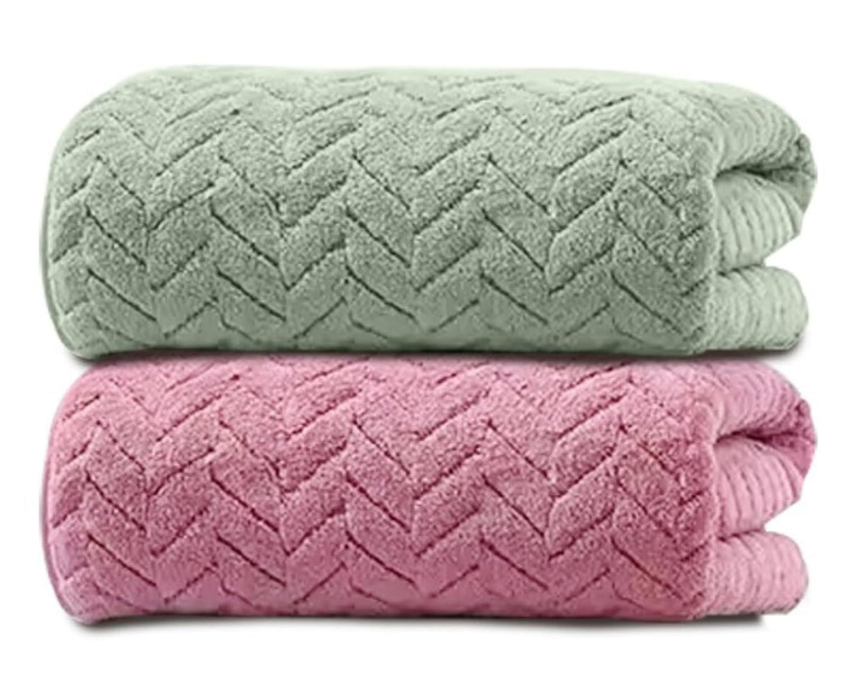 Maxoshine Microfiber Bath Towels Large Size-Super Soft Coral Fleece Bathing Towel 310 Gsm | With Hook Quick Dry Super Absorbent-Bath Towel (Green & Pink) - Pack Of 2