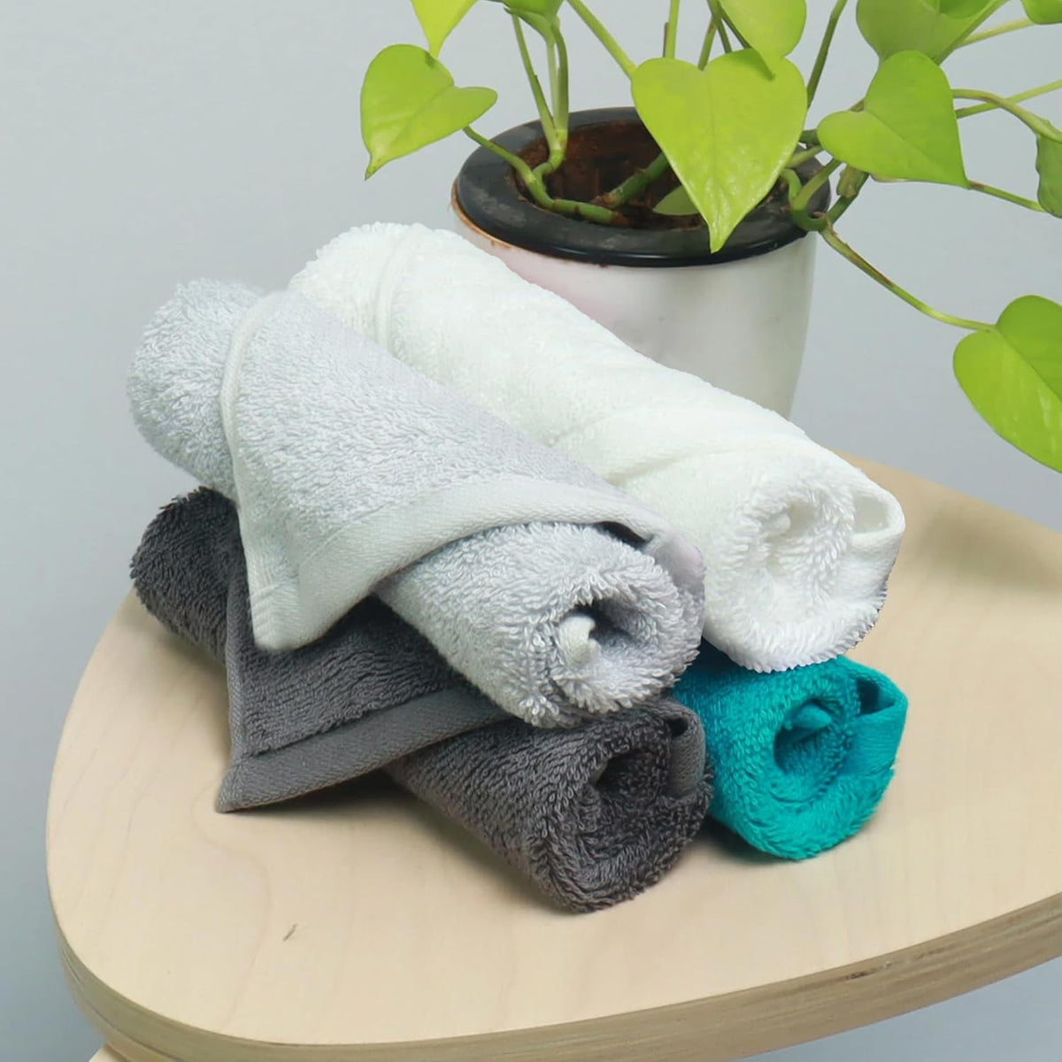 Heelium Bamboo Face Towel 800 Gsm | Ultra Absorbent & Odour-Free 3x Softer Than Cotton Towels | Pack Of 4 -Light Grey, Grey, Teal & White