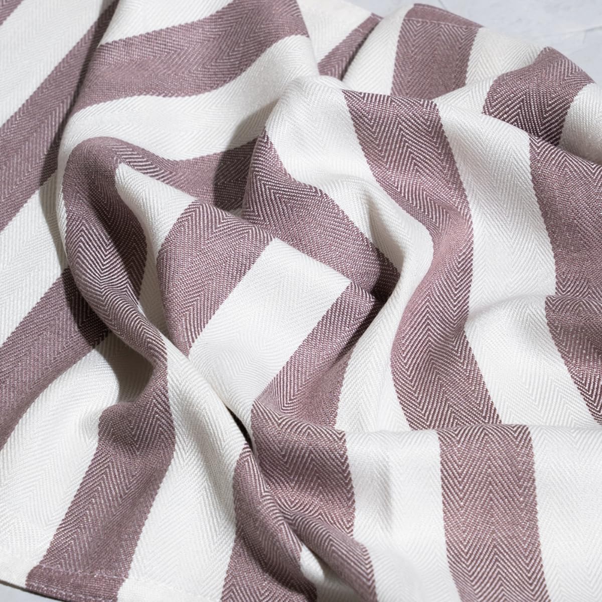 Debaans 100% Bamboo Hand Towels 800 Gsm | Buttery Soft, Ultra-Absorbent, Lightweight, Anti-Microbial, Hypoallergenic, Quick Dry Hand Towel (Set Of 4) - Plum Stripe