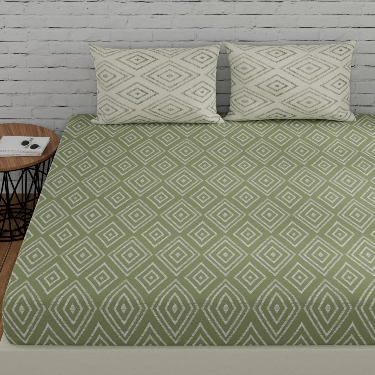 Perfect Cotton Double Bedsheet With 2 Pillow Cover - 88 X 96 Inches, Sage Green & White | Soft & Durable For Everyday Use & Bedroom - All Season Comfort
