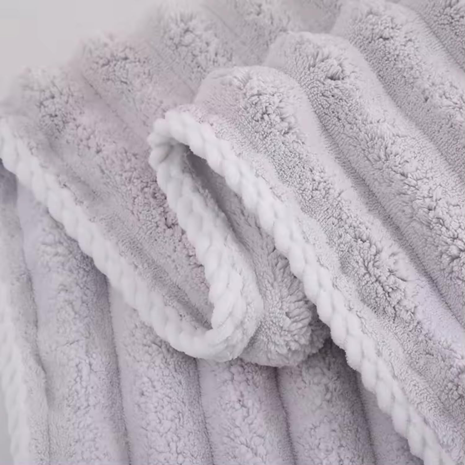 Linear Microfiber Bath Towel 300 Gsm | Large Size Bath Towel For Men & Women Lining Design (Grey)